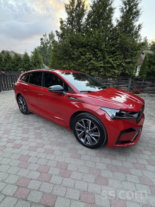Skoda Enyaq iV 2022, Automāts, SUV/Apvidus, Sarkans — Latvijā