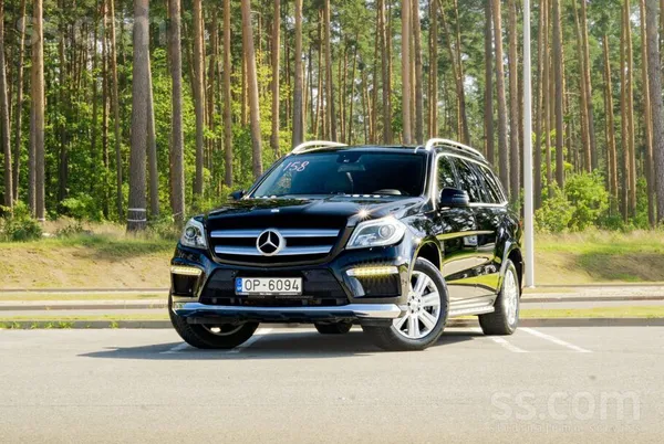 Mercedes Mercedes Benz GL 350 7 Vietas Amg Line 3.0l dīzeli