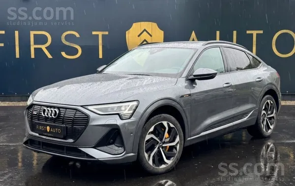 Audi E-tron 55 Quattro Sportback S-line Ventilation B&o 408 z/s
Servisa vēs