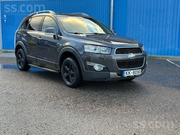 Lielisks 7 vietīgs auto ar jaunu tehnisko apskati. Aprīkots ar ekonomisku 13