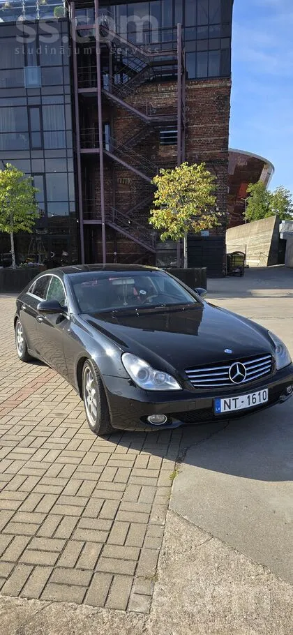 Mercedes Pārdodu savu uzticamo un iemīļoto cls500. Benzīns/