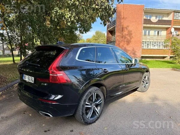 Volvo Pārdodu ļoti skaistu un koptu Volvo Xc60 R-Design 