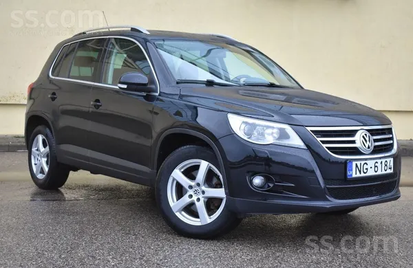 Volkswagen Volkswagen Tiguan (2009.g) Melna Met. 