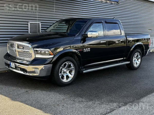 Dodge Dodge Ram 1500 Laramie 3.0Tdi dzinēju, 179kw/243zs