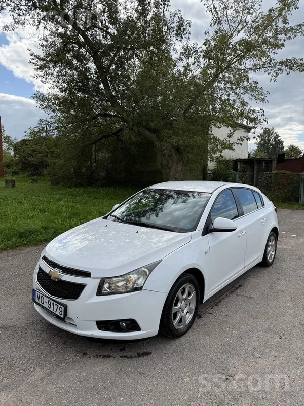 Pārdodu Chevrolet Cruze Hečbeku.
Auto labā stāvoklī, kopts un gatavs lietoš