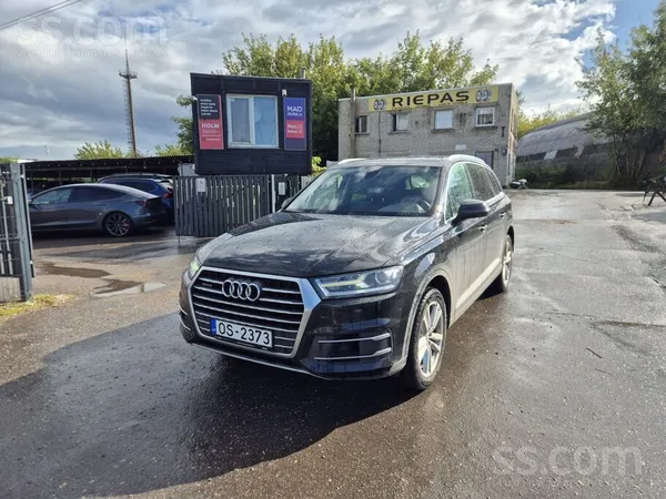 Audi Audi Q7 3.0l dīzelis. 210kw 