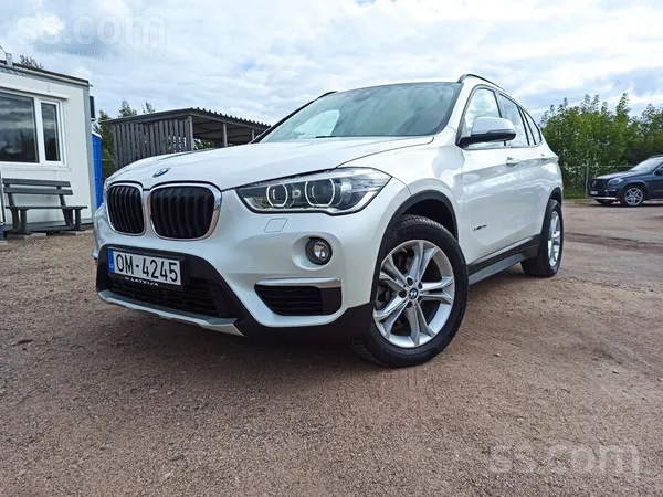 BMW X1 20d, 140kW. 