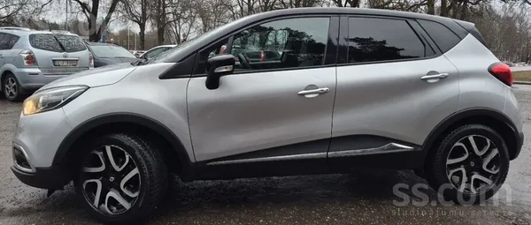 Renault Pārdod: 2014. gada Renault Captur lieliskā stāvokl