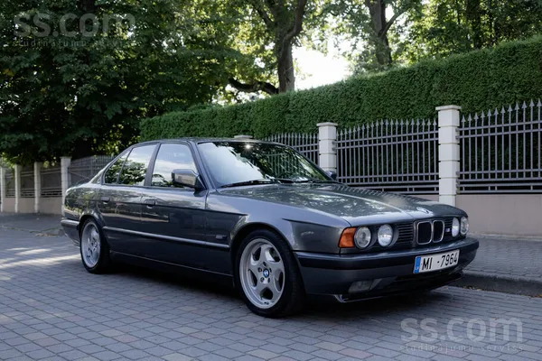 BMW BMW M5 E34 3.6 315 ZS 1990