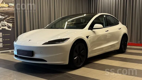 Pieejams Ekii atbalsts. Tesla Model 3 Long Range Dual Motor facelift highland 324 kW