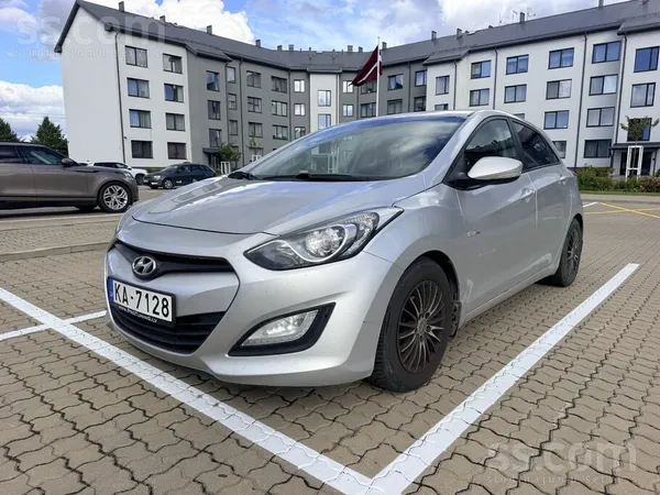 Hyundai Pārdod Hyundai i30 1.4 dīzeli, manuālis. 