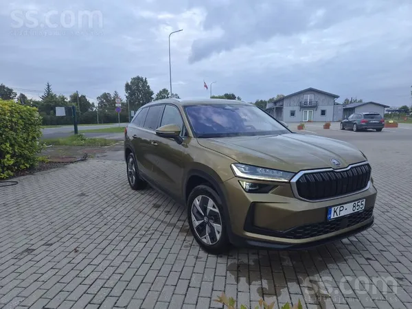 Īpašniece pārdod savu Škoda Kodiaq. 
Škoda Kodiaq 1.5 Tsi (150 zs) ar autom