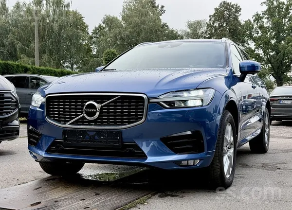 R-Design, alkantares ādas salons, melnie griezti, 140kW, Awd, 4x4, atpakaļsk