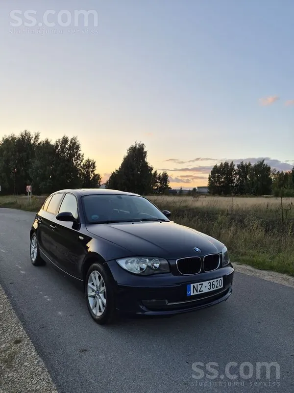 BMW Pardodu Bmw 118d ar 105 kw N47 dzinēju un 6 pakāpj