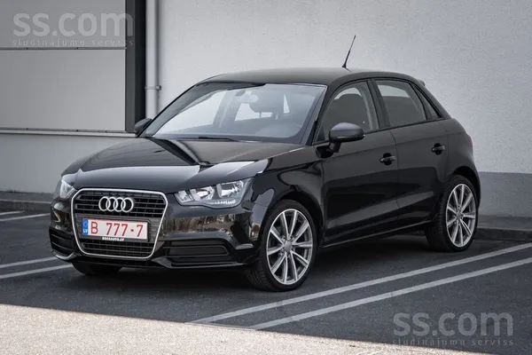 Audi A1 2013, 1.6D dīzelis, Manuāls, Hečbeks, Melns — Latvijā