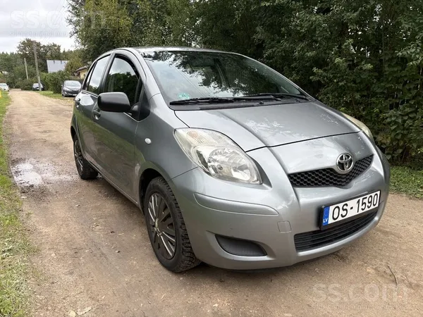 Pārdodu sportisku un stilīgu Toyota Yaris 1.0 Benzīns.
Ļoti kluss, kompakt