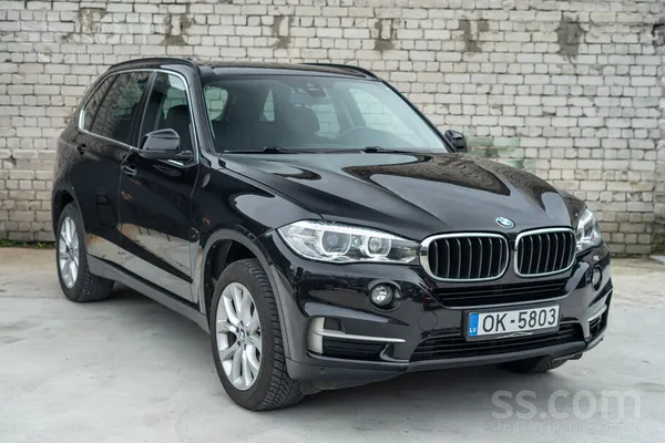 No Beļģijas BMW X5 Xdrive30D 3.0 dīzelis 190 kW. Tehniskā apskate izieta bez