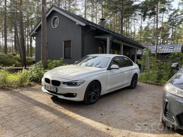 BMW 318, 2L dīzelis. 
Tikko izieta tehniskā apskate bez aizrādījumiem. 
Or