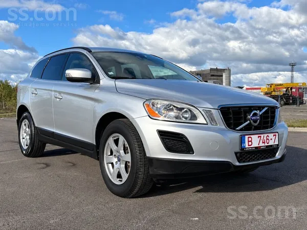 2010 Volvo Xc60, 2.0 dīzelis, 5 cilindri, 120 kW. No Francijas – bez rūsas.