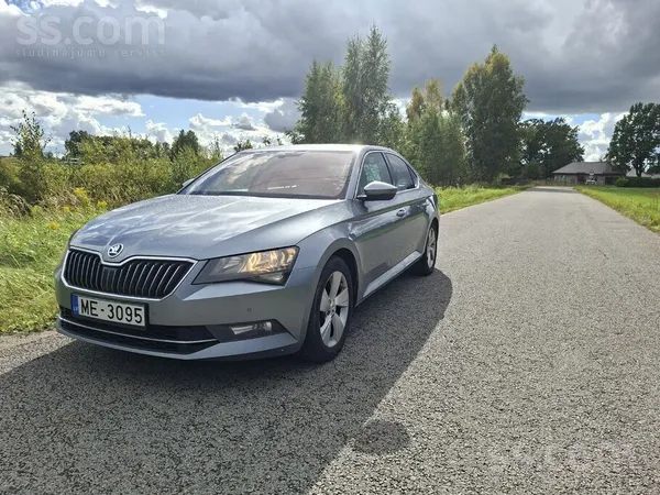 Pardodu Superb. laba stavokli. tikko mainita ella motora atrumkarba .nomaini