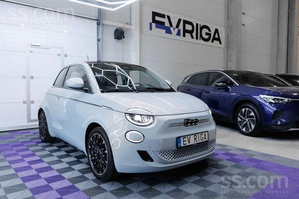 Fiat 500 2021, Automāts, Hečbeks, Zils — Latvijā