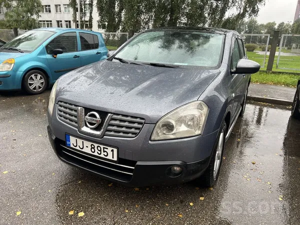 Продаю машину в отл. сост. в богатой комплектации в красивом цвете, новый т.