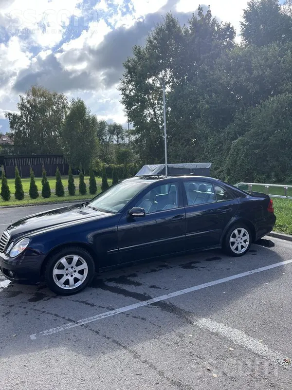 Mercedes E200 2006, 2.2D dīzelis, Automāts, Sedans, Zils — Latvijā