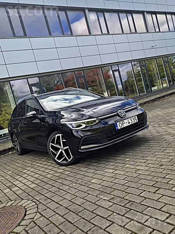 Volkswagen Golf 8 Style, 2.0 tdi 150Zs/110Kw, aprīkots ar gandrīz jaunām Bri