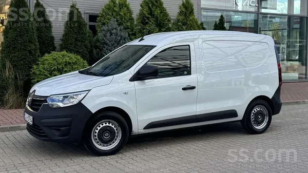 Renault Express 2022, 1.5D dīzelis, Manuāls, Furgons, Balts — Latvijā