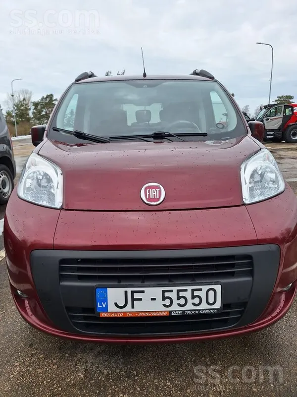 Fiat Fiorino 2016, 1.3D dīzelis, Automāts, Furgons, Sarkans — Latvijā