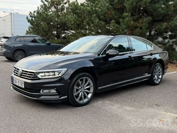 VW Passat 1.8i R-Line 132kw/180zs. 

- Nobraukums 97030 km. 

- Automašī