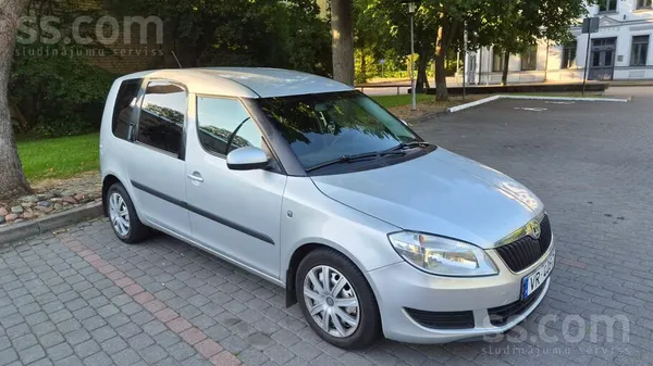 Pārdodam Škoda Roomster. 
Ļoti ekonomisks un ietilpīgs auto. 
Pirms tehnis