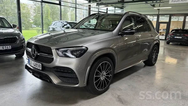 Mercedes 3.0 Benzīns (367Zs), Automāts, 4x4.