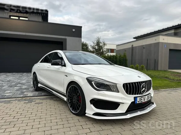 Mercedes Pārdodu ļoti vizuāli pievilcīgu un koptu Mercedes-