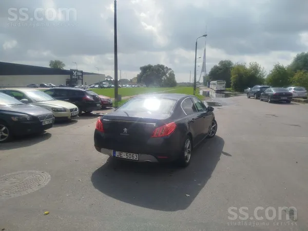 Peugeot Машина в хорошем техническом состоянии были замене