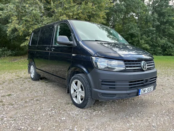 Volkswagen Pārdot VW T6 110 kw/150 zs, trīs sēdvietas. Auto l
