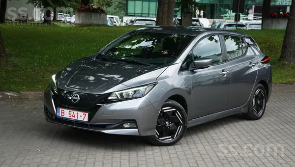 Nissan - 1