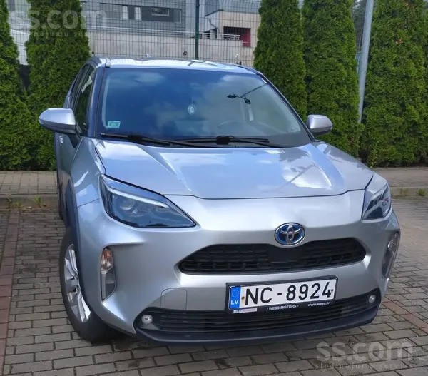 Toyota Yaris - 1