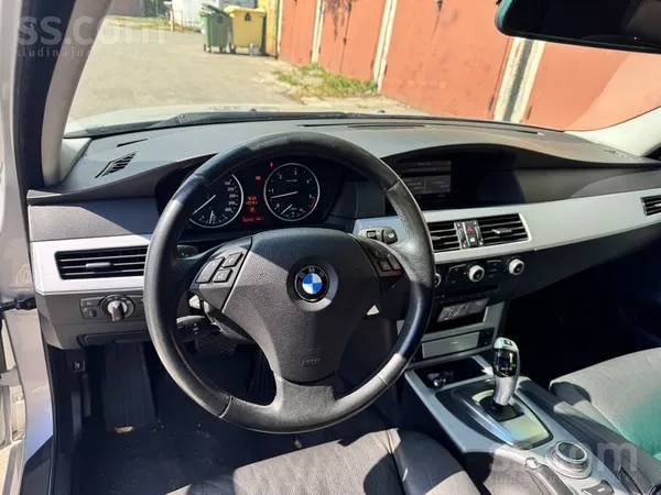 BMW 535