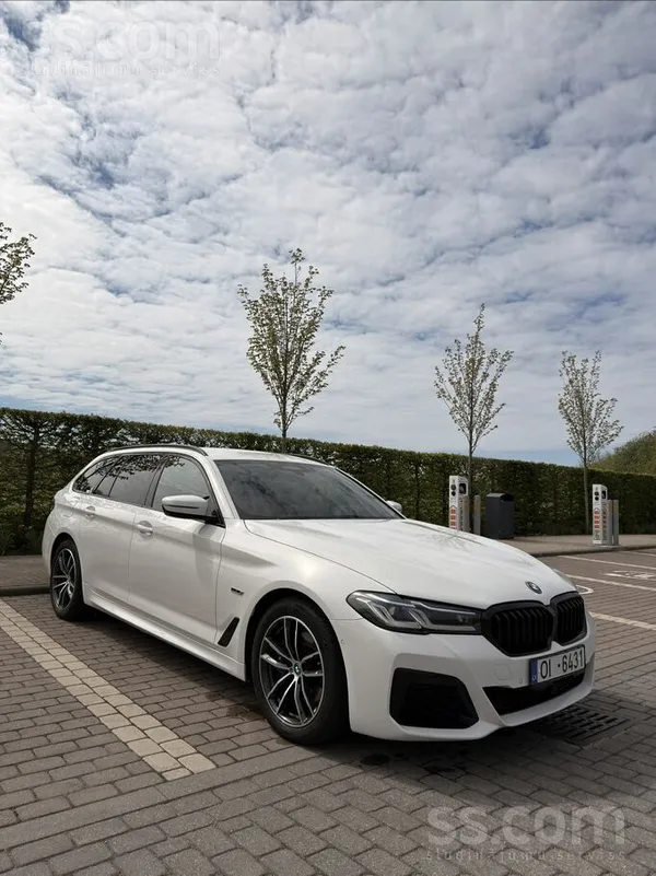 BMW 530