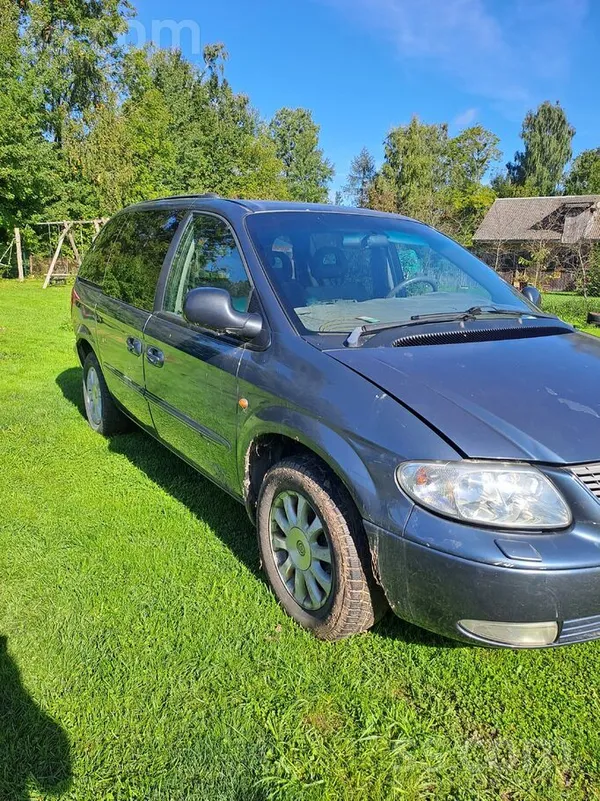 Chrysler Pardodas voyager 2gadi Latvija, nav rusejis. viss 