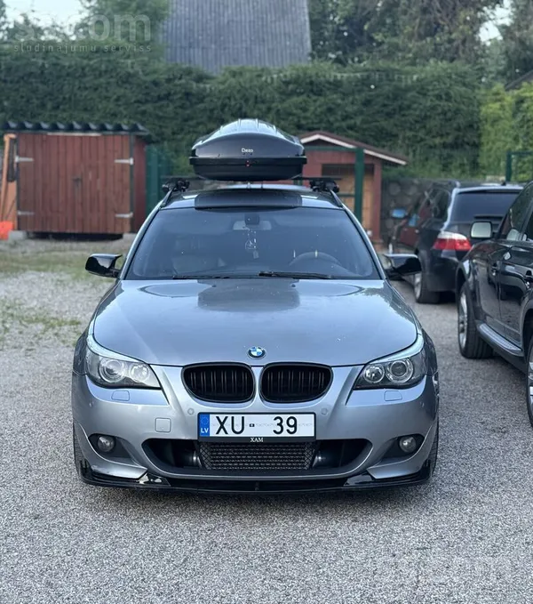 BMW 525