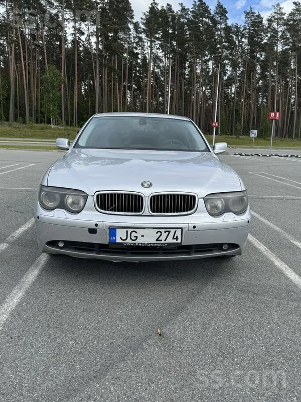 BMW 730