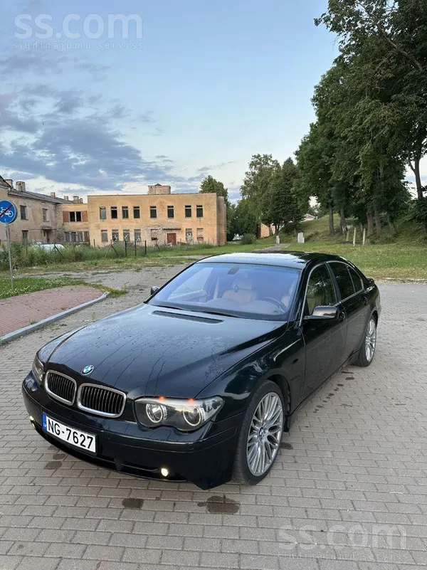 Pārdodu BMW 730d E65

Naudu nežēloju. 

Nomainīts: visi Ate bremžu diski/kluči, 4 suporti, stāvbremze, caurules, restaurē ...