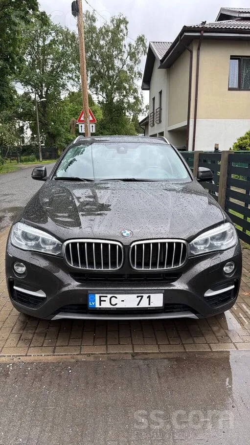 BMW X6