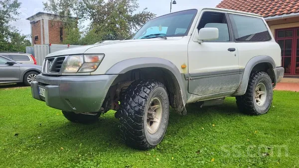 Nissan Pārdod īso patroli braucamā darba kārtībā, lec lab