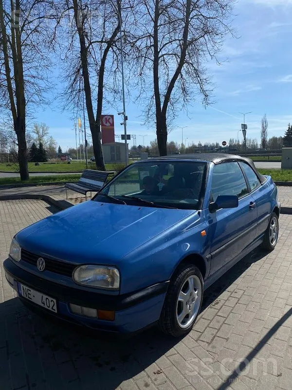 VW Golf Kabriolets benzīns