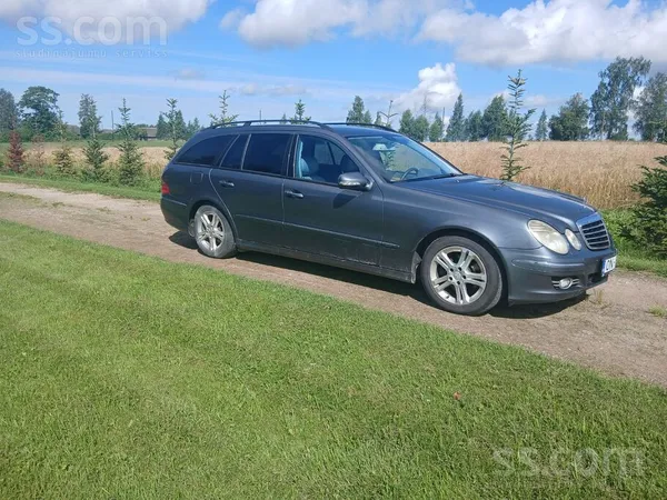 Mercedes E220