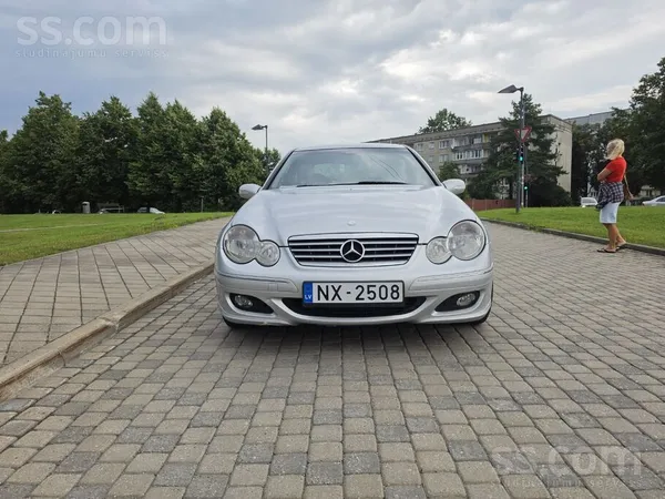 Mercedes C220