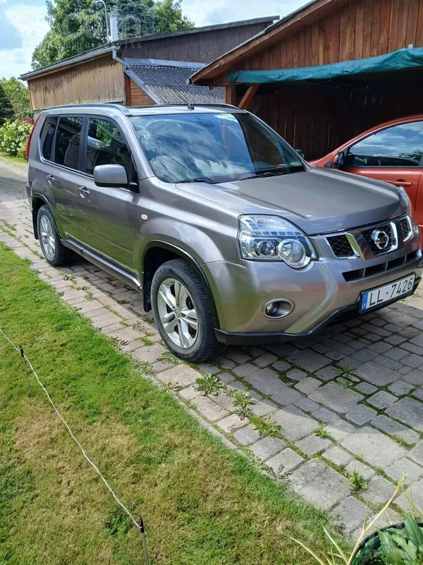 Nissan X-Trail